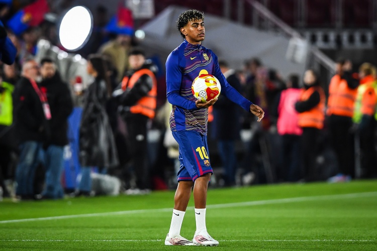 开云体育下载APP-国王杯出局!亚马尔社媒:感谢球迷,我们仍有很多值得期待的事情